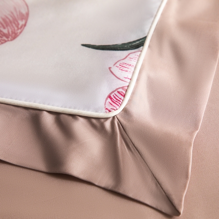 91家纺网 家纺一手货源 找家纺 金喜 2025新款天丝夏被夏凉被薄被子套件数码印花夏被四件套 气泡粉语