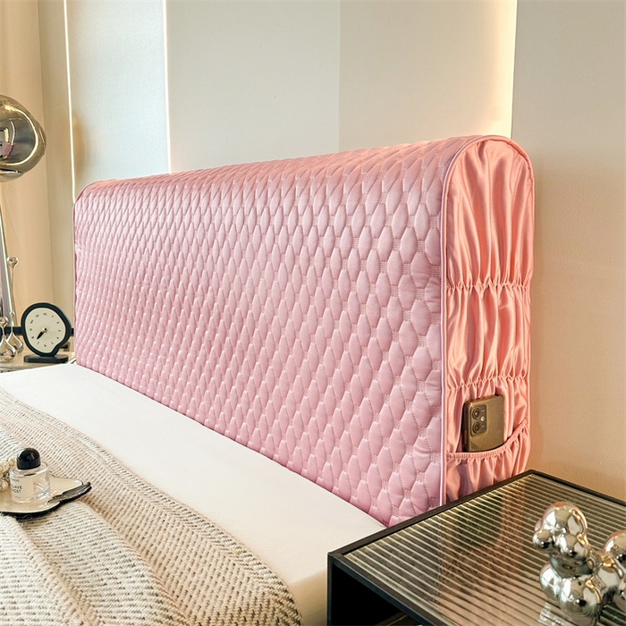 91家纺网 家纺一手货源 找家纺 情恒家纺 2025夏季款亮光布加厚双面用床头罩 樱桃粉