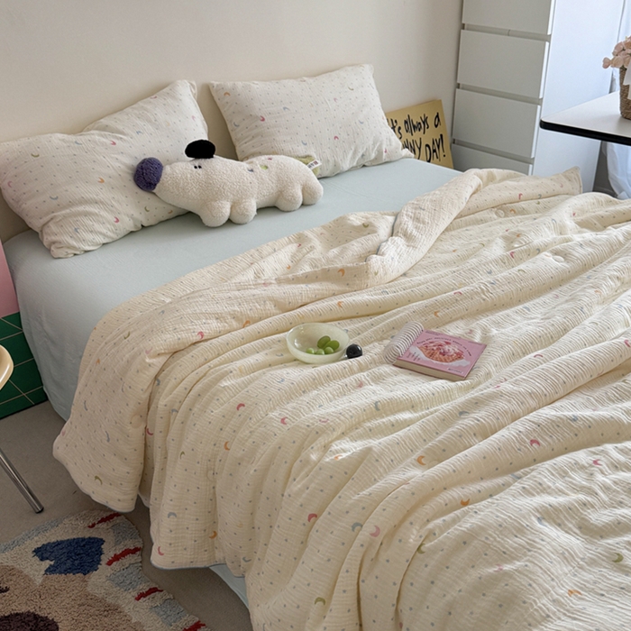 91家纺网 家纺一手货源 找家纺 萝莉家纺 2025新款软软糯糯双层皱皱纱单夏被 夏被四件套 星星月亮