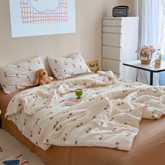 91家纺网 家纺一手货源 找家纺 萝莉家纺 2025新款软软糯糯双层皱皱纱单夏被 夏被四件套 波点狗