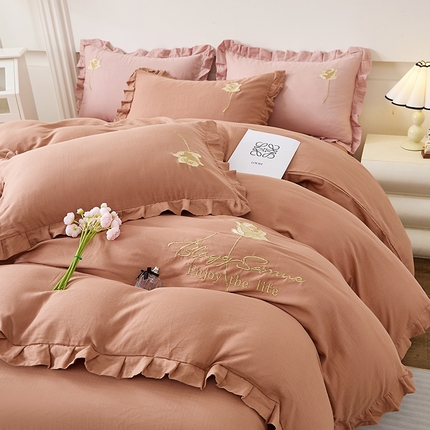 一比一家纺 2025新款全棉双层纱花边刺绣款四件套 焦糖