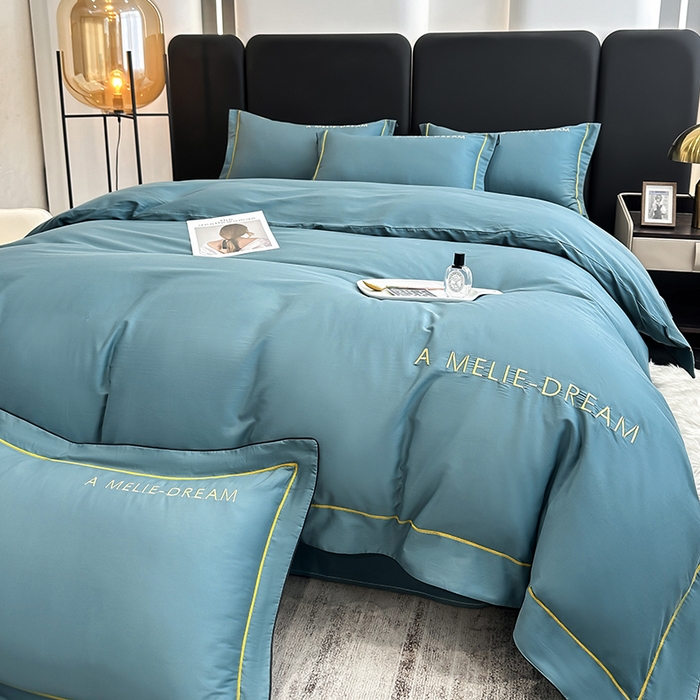 91家纺网 家纺一手货源 找家纺 宇彬家纺 2025新款直播热款13374全棉母婴级压线一字绣宽边枕套被套纯色滚边麻绳四件套贡缎新疆长绒 梦系列-摩卡绿