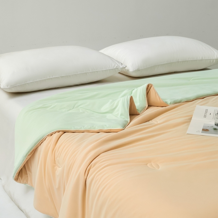 91家纺网 家纺一手货源 找家纺 欧邦 2025新款全消光冰皮凉感锦氨夏被 双拼-驼绿