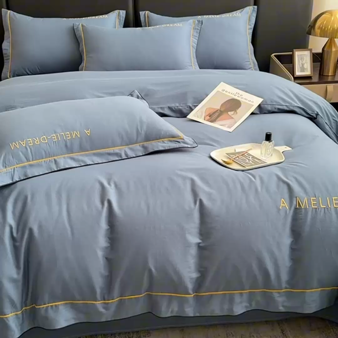 91家纺网 家纺一手货源 找家纺 宇彬家纺 2025新款直播热款13374全棉母婴级压线一字绣宽边枕套被套纯色滚边麻绳四件套贡缎新疆长绒 梦系列-宾利蓝