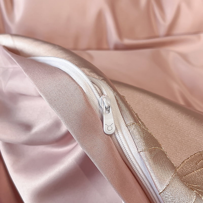 91家纺网 家纺一手货源 找家纺 （总）金牛座家纺 2025新款金丝提花亲肤棉刺绣拼接四件套