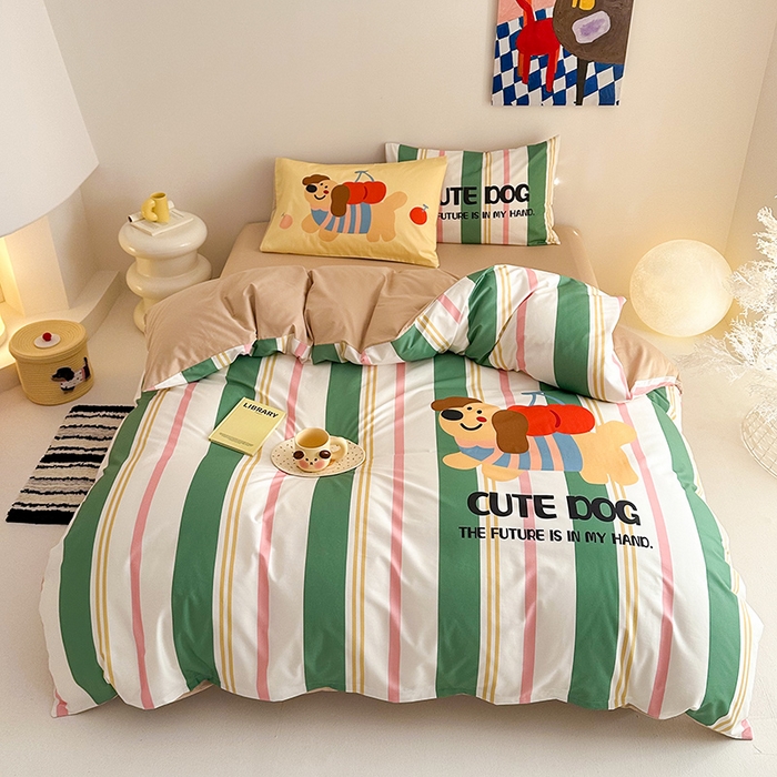 91家纺网 家纺一手货源 找家纺 2025新款全棉大版卡通数码印花纯棉四件套 可爱小狗（绿）