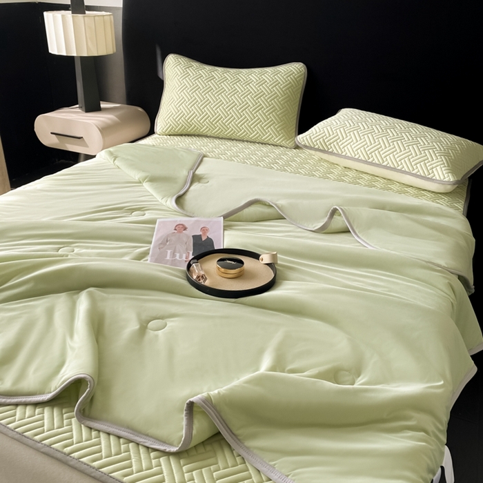 91家纺网 家纺一手货源 找家纺 欧邦 2025新款加厚纯色凉席四件套--凉席三件套 饼干花-果绿