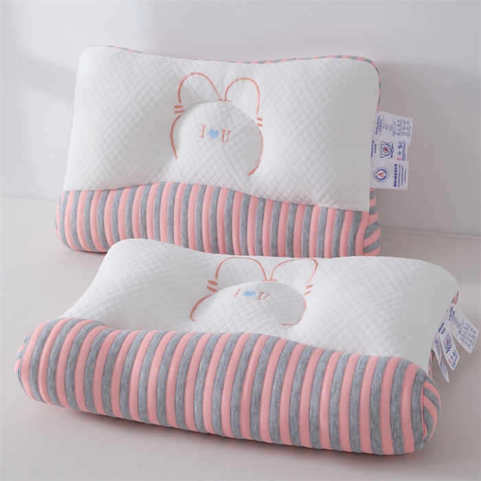 91家纺网 家纺一手货源 找家纺 大熊枕芯 2025新款刺绣款情侣枕 刺绣款情侣枕-粉中枕一对