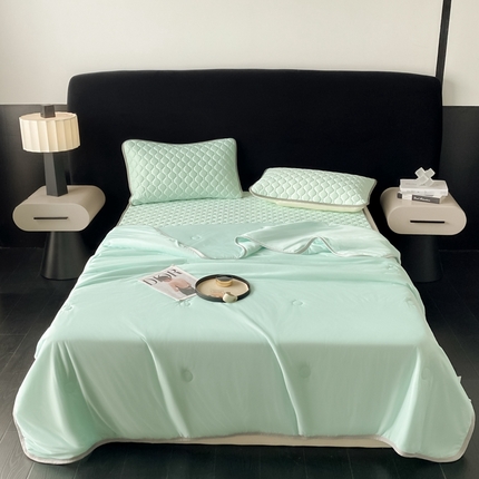 91家纺网 家纺一手货源 找家纺 欧邦 2025新款加厚纯色凉席四件套--夏被四件套 方格-水绿