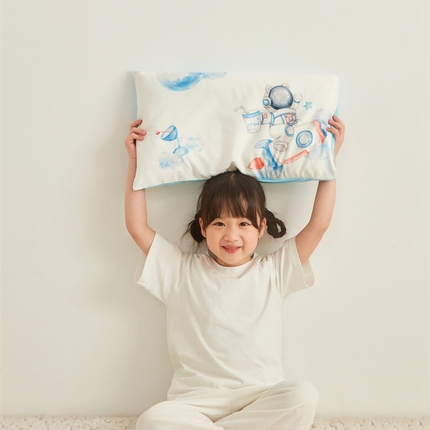 91家纺网 家纺一手货源 找家纺 艾佳宝贝 2025新款A类全棉纯棉儿童单枕套多尺寸可拆式枕头 航天员