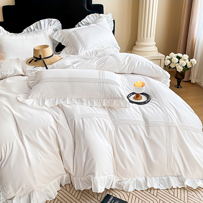 91家纺网 家纺一手货源 找家纺 花香四季家纺 2025新款全棉13376公主风纯棉法式手工立体线条四件套 奶油白