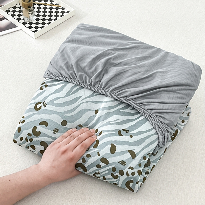 91家纺网 家纺一手货源 找家纺 子曰 2025新款高定版A类PE聚乙烯凉感凉席提花凉席床笠 魅野-蓝【床笠款】