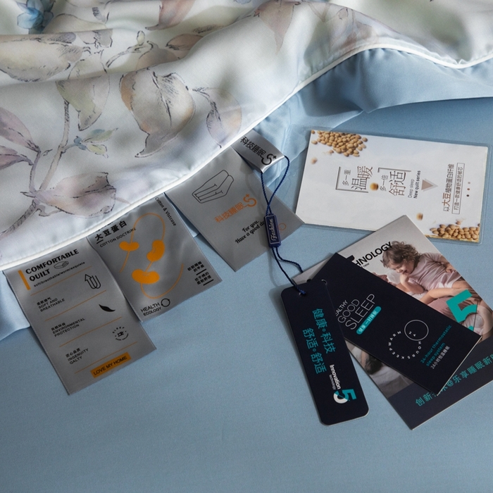 91家纺网 家纺一手货源 找家纺 金喜 2025新款天丝夏被夏凉被薄被子套件数码印花夏被四件套 悠蓝挽夏