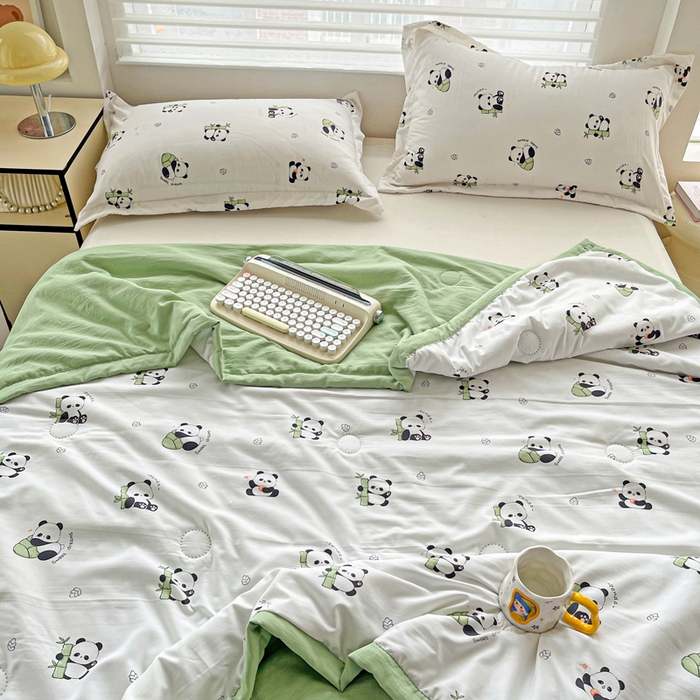 91家纺网 家纺一手货源 找家纺 富艺隆 2025新款水洗棉印花夏被 小熊猫