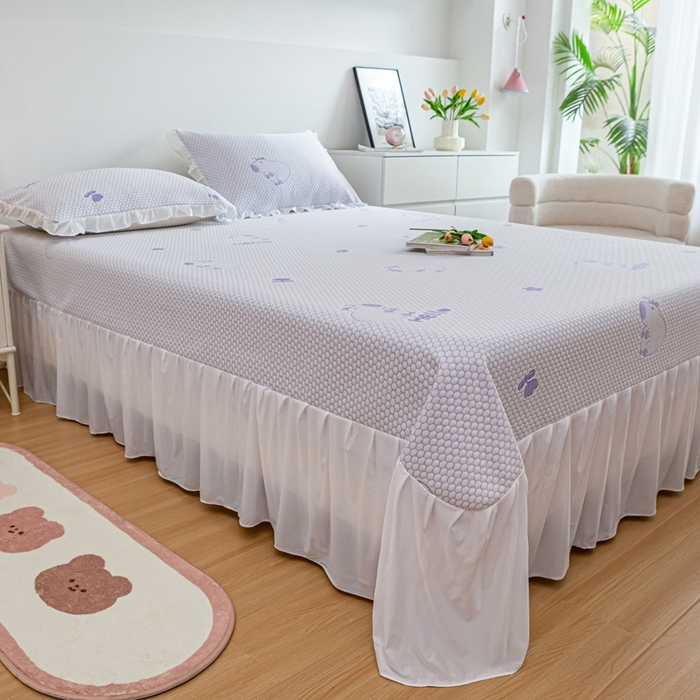 91家纺网 家纺一手货源 找家纺 春寻家纺 2025新款凉豆豆冰丝凉席席子-床裙款 卡皮巴拉-紫