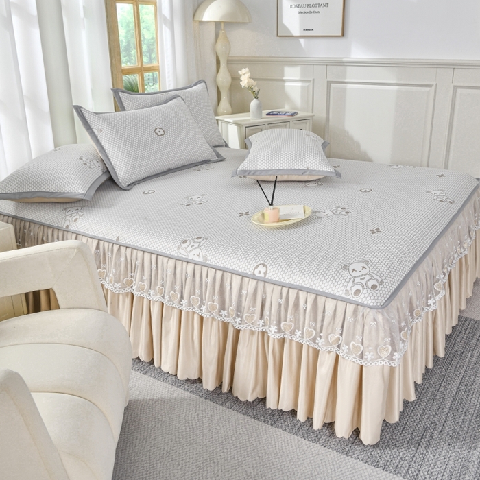 91家纺网 家纺一手货源 找家纺 品乐家纺  2025新款床裙款提花冰豆豆套件凉席席子 浅驼