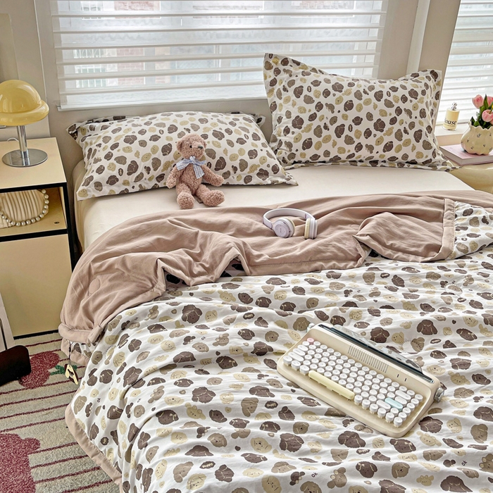 91家纺网 家纺一手货源 找家纺 富艺隆 2025新款水洗棉印花夏被 萌萌狗