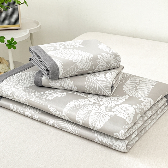 91家纺网 家纺一手货源 找家纺 子曰 2025新款高定版A类PE聚乙烯凉感凉席提花凉席 叶之恋-咖