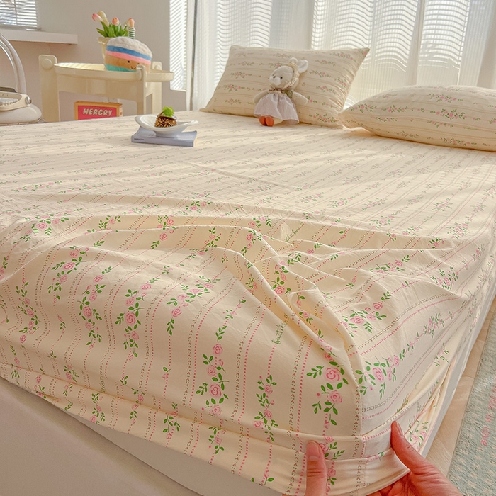 91家纺网 家纺一手货源 找家纺 眠帛家居 2025新款A类水洗皱皱纱印花床笠 花蔓