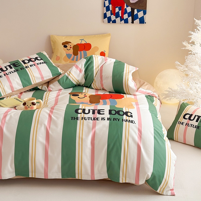 91家纺网 家纺一手货源 找家纺 2025新款全棉大版卡通数码印花纯棉四件套 可爱小狗（绿）