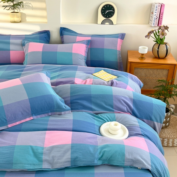 91家纺网 家纺一手货源 找家纺 金窝窝家纺 2025新款纯棉水洗棉四件套 大发格粉蓝