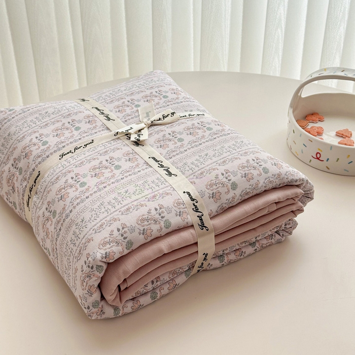 91家纺网 家纺一手货源 找家纺 塞纳 2026新款.全棉有氧双层纱四件套-场景二-花楹-绿