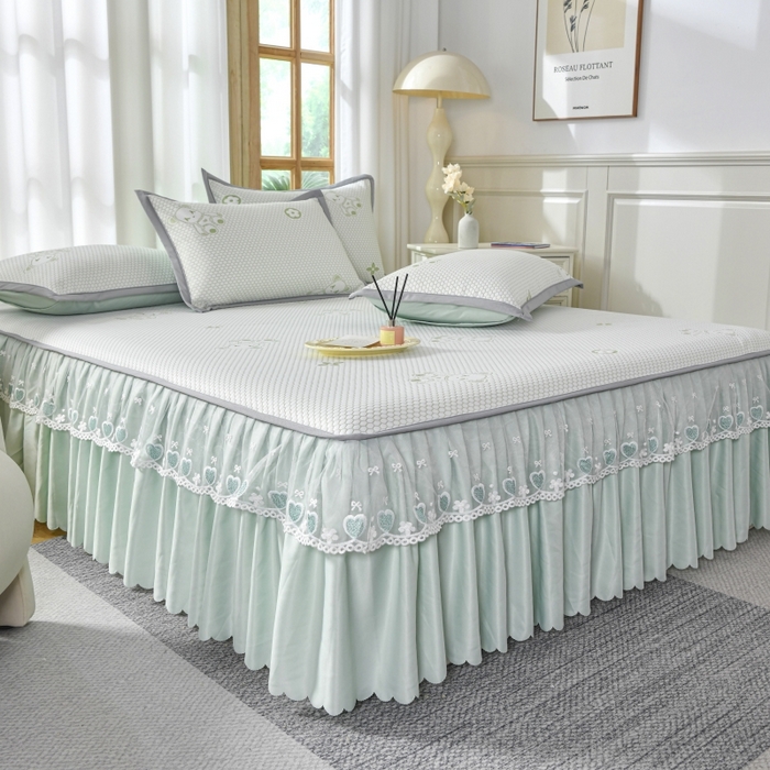 91家纺网 家纺一手货源 找家纺 品乐家纺  2025新款床裙款提花冰豆豆套件凉席席子 绿色