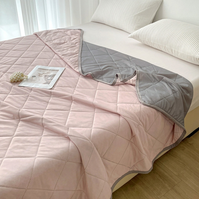 91家纺网 家纺一手货源 找家纺 富艺隆 2025新款纯色凉感丝夏被 玉粉