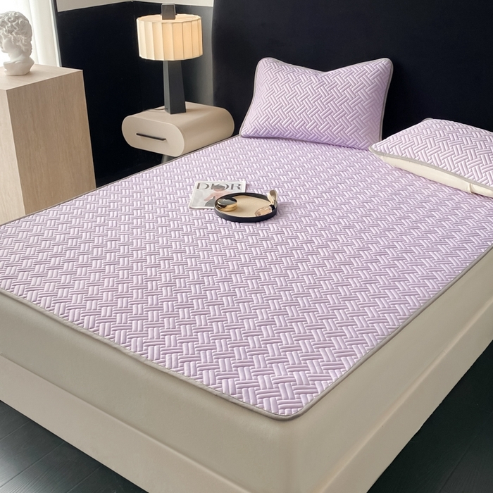 91家纺网 家纺一手货源 找家纺 欧邦 2025新款加厚纯色凉席四件套--凉席三件套 饼干花-浅紫