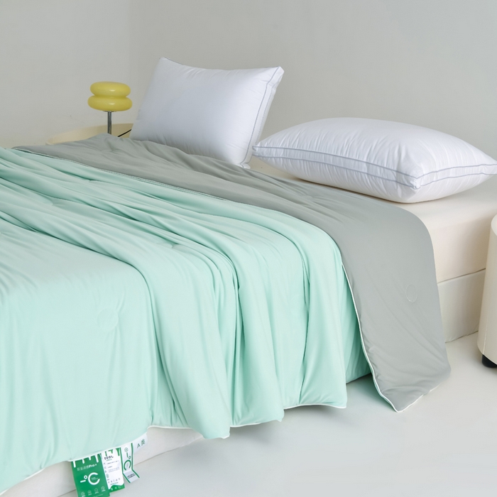 91家纺网 家纺一手货源 找家纺 圣尔雅2025新款A类高克重锦纶氨纶黑科技凉感夏被冰激凌空调被夏凉被 薄荷绿+灰