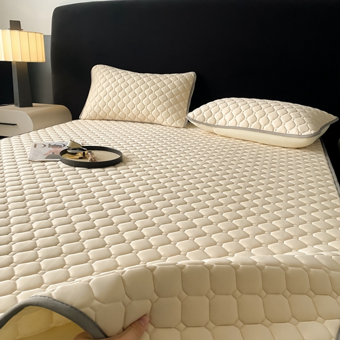 91家纺网 家纺一手货源 找家纺 欧邦 2025新款加厚纯色凉席四件套--凉席三件套 方格-米杏