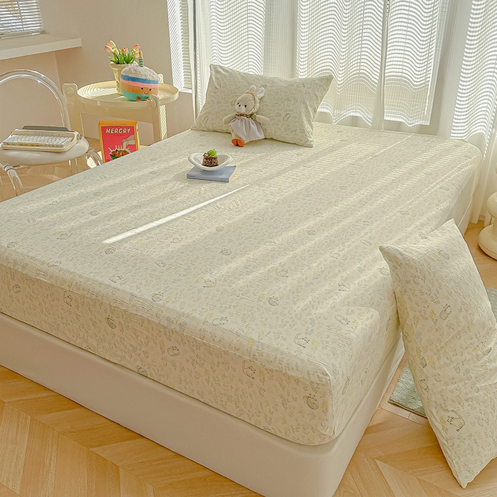 91家纺网 家纺一手货源 找家纺 眠帛家居 2025新款A类水洗皱皱纱印花床笠 乖巧猫咪