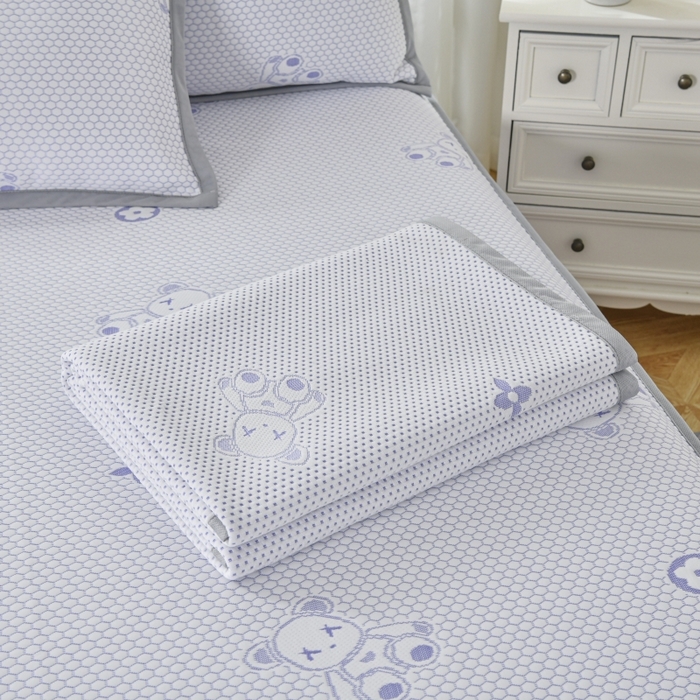 91家纺网 家纺一手货源 找家纺 品乐家纺  2025新款床裙款提花冰豆豆套件凉席席子 浅紫