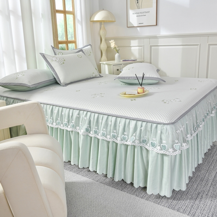 91家纺网 家纺一手货源 找家纺 品乐家纺  2025新款床裙款提花冰豆豆套件凉席席子 绿色