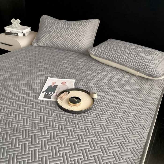 91家纺网 家纺一手货源 找家纺 欧邦 2025新款加厚纯色凉席四件套--夏被四件套 饼干花-深灰