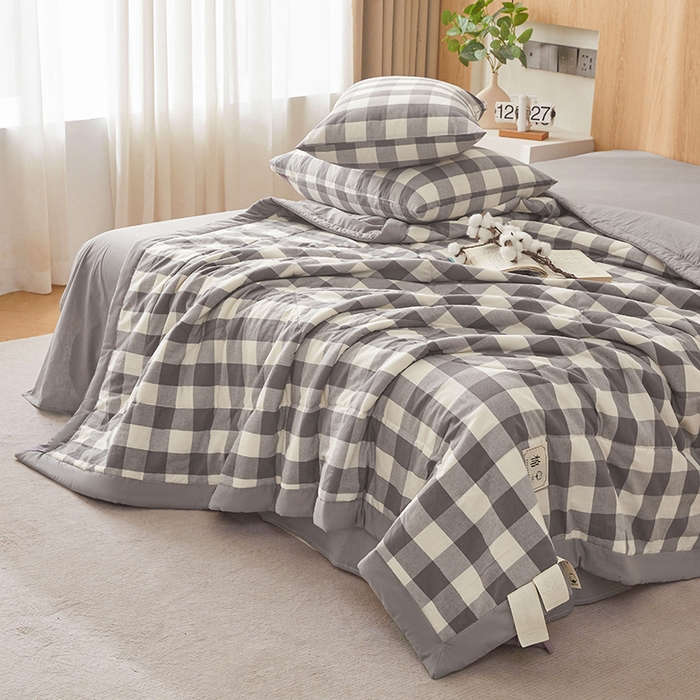 91家纺网 家纺一手货源 找家纺 创优家纺 2025新款无印风格子新疆棉夏被空调被纯棉花被夏被子薄被芯水洗棉包检测 灰中格