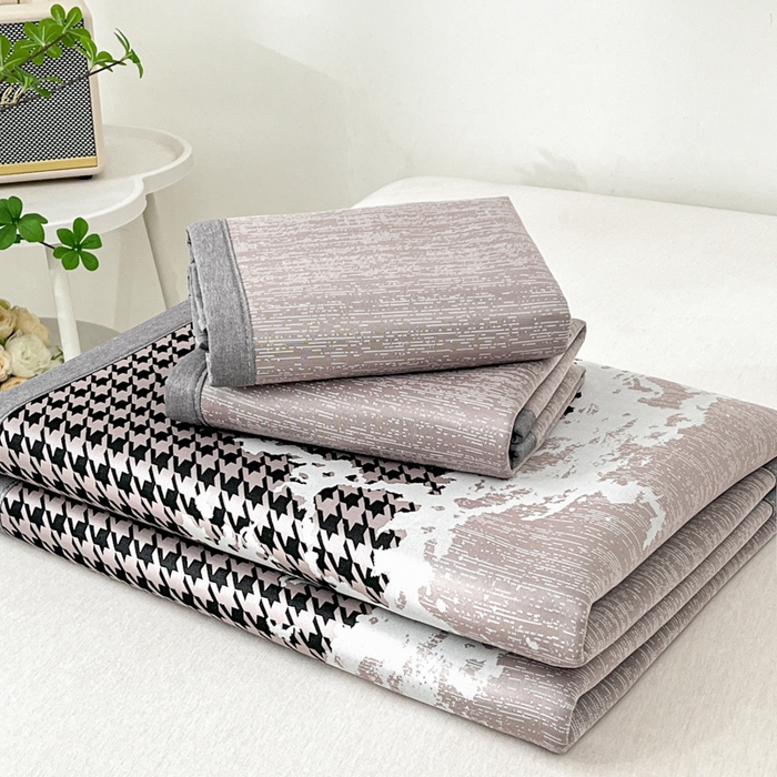 91家纺网 家纺一手货源 找家纺 子曰 2025新款高定版A类PE聚乙烯凉感凉席提花凉席床笠 千鸟格-紫【平铺款】