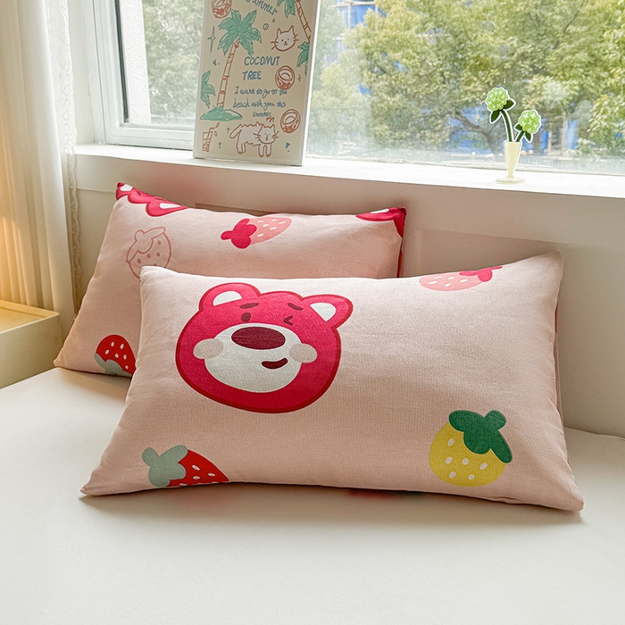 91家纺网 家纺一手货源 找家纺 晓时候 2025原棉老粗布床单凉席三件套软凉席子单床单 草莓熊