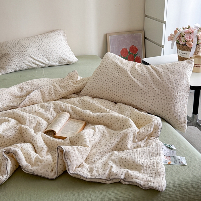 91家纺网 家纺一手货源 找家纺 （总）萝莉家纺 2025新款软软糯糯双层皱皱纱单夏被 夏被四件套