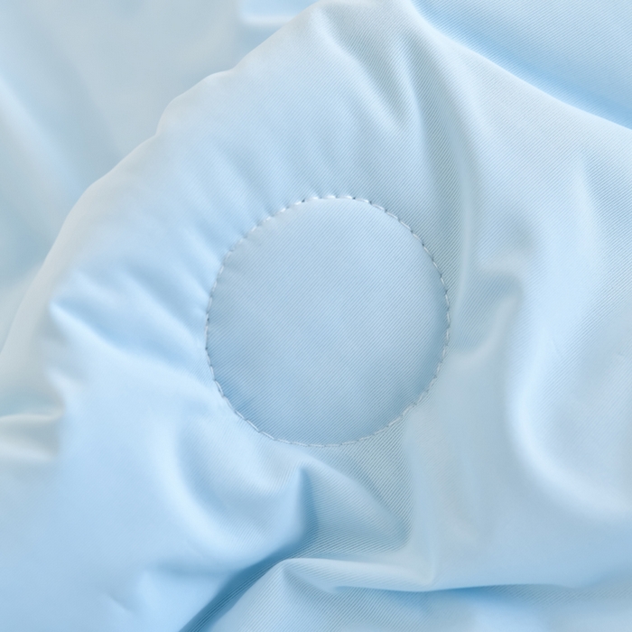 91家纺网 家纺一手货源 找家纺 圣尔雅2025新款A类高克重锦纶氨纶黑科技凉感夏被冰激凌空调被夏凉被 海水蓝+灰