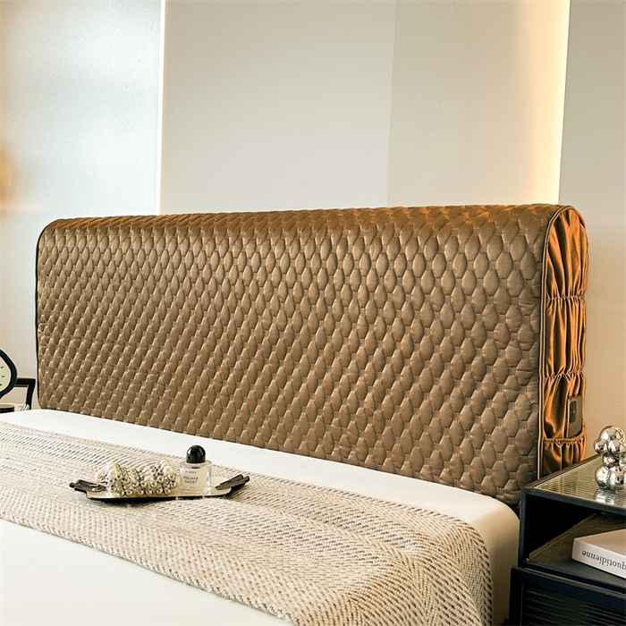 91家纺网 家纺一手货源 找家纺 情恒家纺 2025夏季款亮光布加厚双面用床头罩 00焦糖色