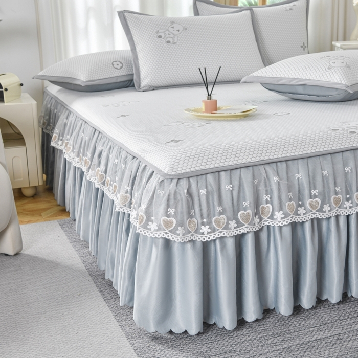 91家纺网 家纺一手货源 找家纺 品乐家纺  2025新款床裙款提花冰豆豆套件凉席席子 灰色