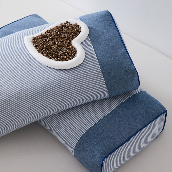 91家纺网 家纺一手货源 找家纺 大熊枕芯 2025新款水洗棉条纹荞麦枕 条纹宫廷-蓝20*50*8cm/只