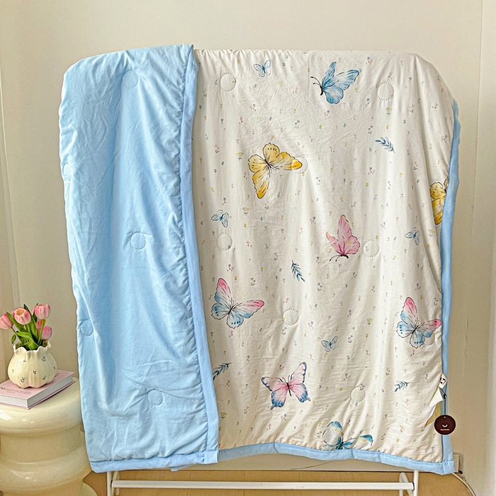 91家纺网 家纺一手货源 找家纺 富艺隆 2025新款水洗棉印花夏被 蝴蝶物语