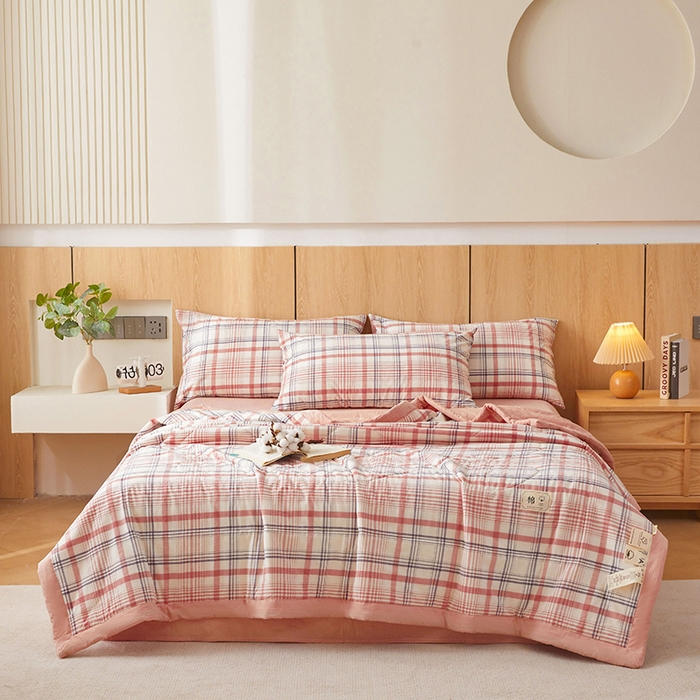 91家纺网 家纺一手货源 找家纺 创优家纺 2025新款无印风格子新疆棉夏被空调被纯棉花被夏被子薄被芯水洗棉包检测 星空粉