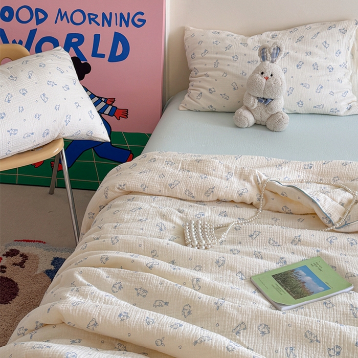 91家纺网 家纺一手货源 找家纺 萝莉家纺 2025新款软软糯糯双层皱皱纱单夏被 夏被四件套 小玉兔