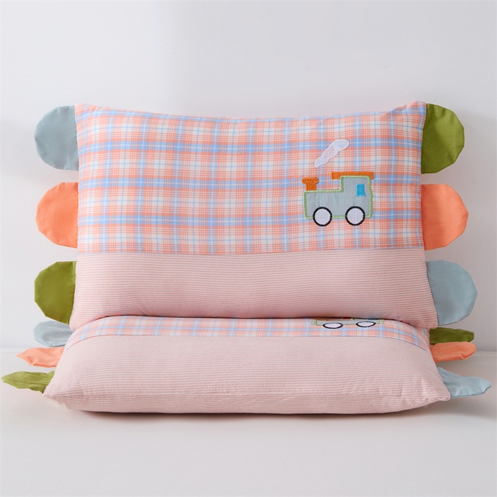 91家纺网 家纺一手货源 找家纺 大熊枕芯  2025新款贴布绣全棉水洗棉儿童荞麦枕 贴布绣-火车（枕套+荞麦壳内胆30*50cm）