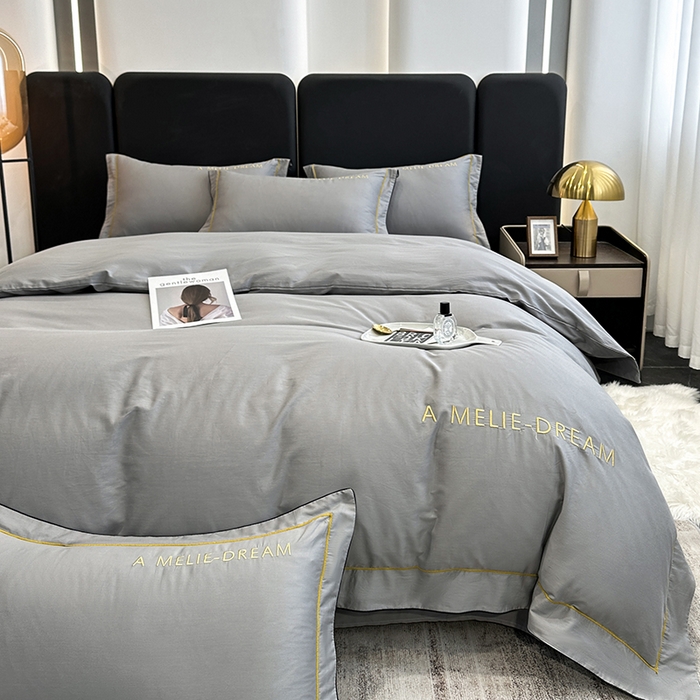 91家纺网 家纺一手货源 找家纺 宇彬家纺 2025新款直播热款13374全棉母婴级压线一字绣宽边枕套被套纯色滚边麻绳四件套贡缎新疆长绒 梦系列-绅士灰