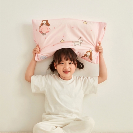 91家纺网 家纺一手货源 找家纺 艾佳宝贝 2025新款A类全棉纯棉儿童单枕套多尺寸可拆式枕头 甜甜小公主