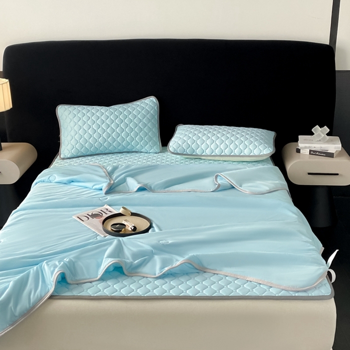 91家纺网 家纺一手货源 找家纺 欧邦 2025新款加厚纯色凉席四件套--凉席三件套 方格-湖蓝